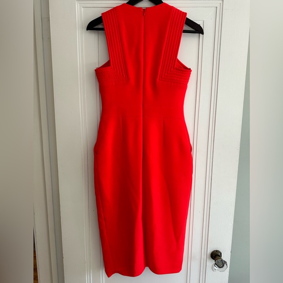Décolleté by Elif Red Midi Dress - Picture 5 of 7